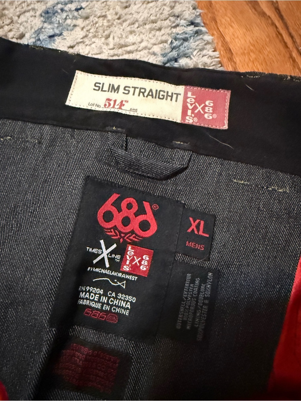 Men's Dark Levi Slim Straight Snow Pants - Picture 2 of 5